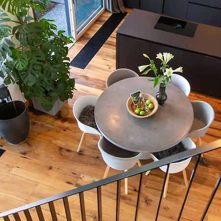 N6quartier Semesterbostad *